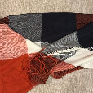 new never worn christmas scarf